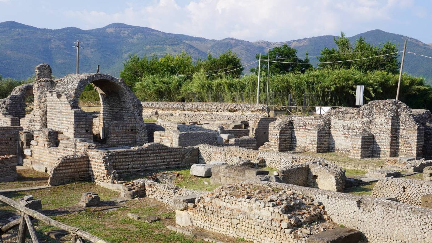 Visita Guidata al Parco Archeologico con lo spettacolo Appunti per un'Epica Nostra