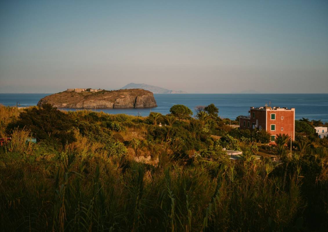 Le Passeggiate Poetiche a Ventotene per l’85º anniversario del Manifesto di Ventotene