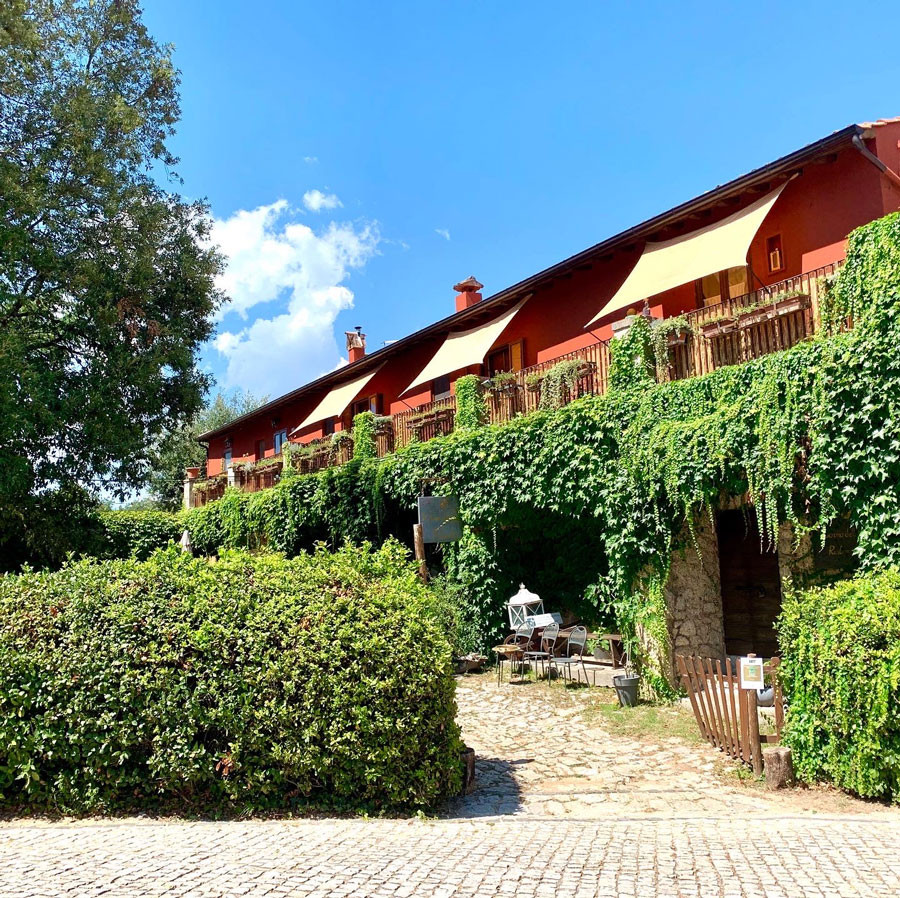 Agriturismo Casette Rosse nel Borgo di Fossanova